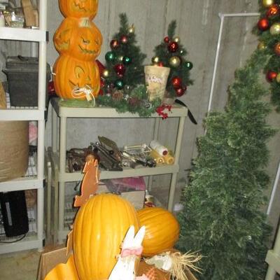 Tons of Better Holiday Decorations 