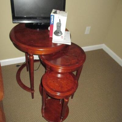 Nesting Tables 