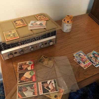 Old baseball cards sold as 1 lot