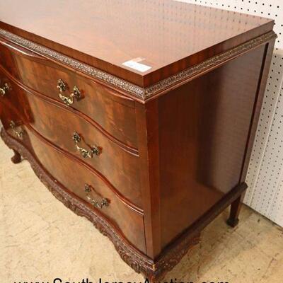 
Lot 507
VINTAGE Batesville Furniture burl mahogany and carved low chest with fancy hardware
