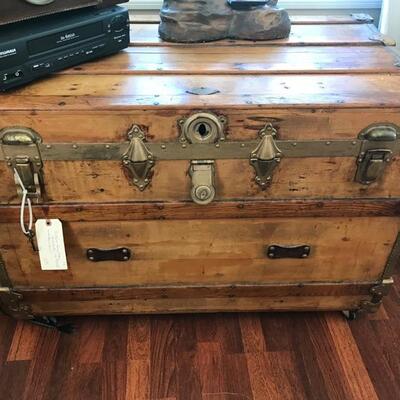 Antique Henry Likely Rodchester, NY trunk $199