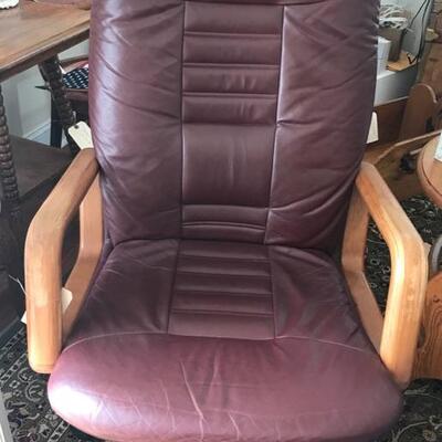 Leather burgundy office chair $55