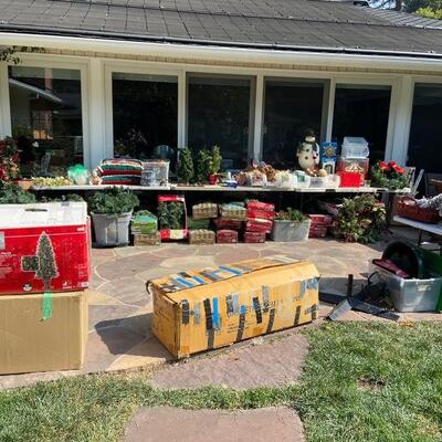 Estate sale photo