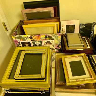 All Frames $5 EACH REGARDLESS OF SIZE:
8x10 5x7 4x6 All Fine Quality Frames