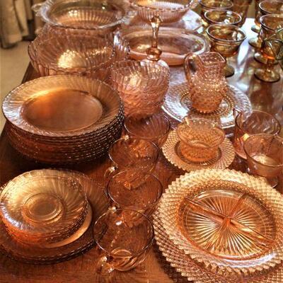 Lots of Beautiful Pink Depression Glass ( France ) 