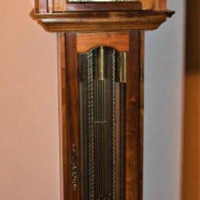 This Emperor Grandmother clock chimes beautifully and is in excellent condition.