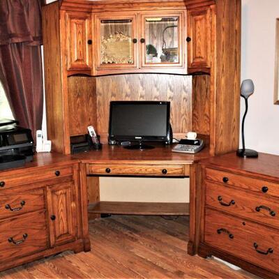 A very, very handsome three piece wood office set.  Whether for work or play you'll be perfectly comfortable and stylish with this great...