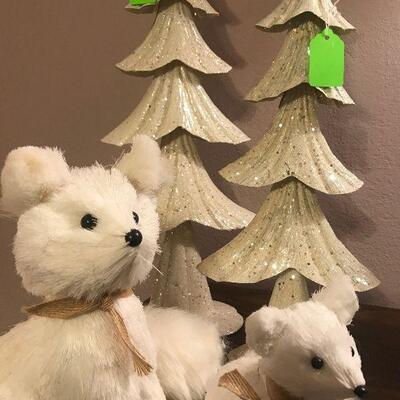 White Bears and White Christmas Trees