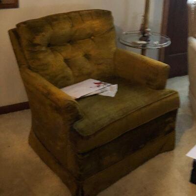 https://www.ebay.com/itm/114456193743	TL0033 Traditional Button Tufted Upholstered Occasional Chair Pickup Only		Buy-It-Now	 $75.00 
