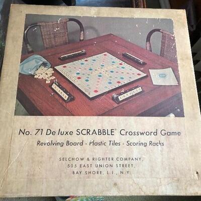 VINTAGE SCRABBLE GAME MINT IN BOX!