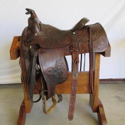 202	

Hereford Brand Western Ranch Saddle
15
