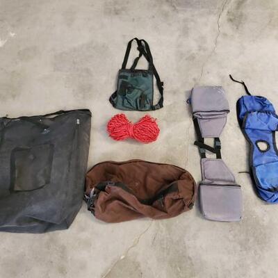 533	

Horn Bags, Hay Bags, MIsc Bags
Horn Bags, Hay Bags, MIsc Bags
1- Kensington Hay Bag
1- Hay Net
2- Horn Bags
1- Canvas Tote with...