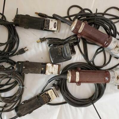 256	

Six Sets of Misc Clippers
Six Sets of Misc Clippers
Oster golden A5 clipper
Oster progienic clipper
Oster animal clipper
Stewart...