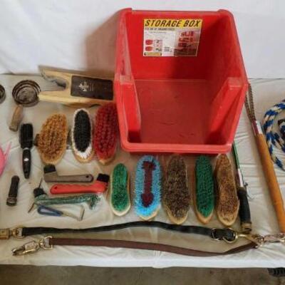 526	

Grooming Items Galore, Foal Creep Feeder and Lead Rope
Grooming Items Galore, Foal Creep Feeder and Lead Rope. Lot also includes a...