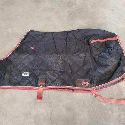 528	

Great Lot of Horse Blankets
Lot of 4 Horse Blankets it includes:
1- Rockin' SP By Smart Pak Horse Blanket Size 78, Needs...