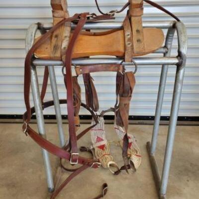 336	

Sawbuck Pack Saddle with Saddle Breeching Straps and Cinches
Sawbuck Pack Saddle with Saddle Breeching Straps and cinches