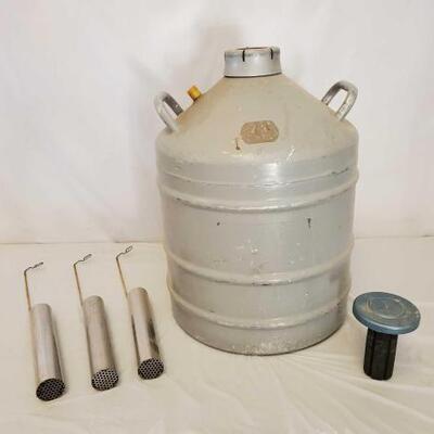 480	

Livestock Dry Ice Semen Tank
Livestock Dry Ice Semen Tank used in breeding livestock through AI purposes.