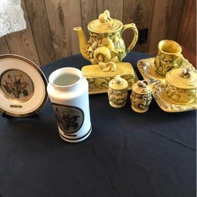 Japanese Ceramics and Porcelain