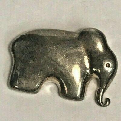https://www.ebay.com/itm/114477732340	WL190 STERLING SILVER ELEPHANT PENDANT BY MIGNON FAGET	Buy-It-Now	 $50.00 
