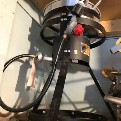 FISH FRYER