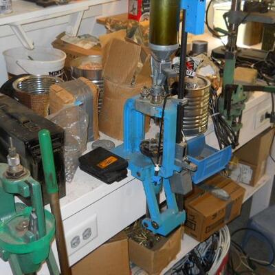 lEE AND dillion  reloading equipments