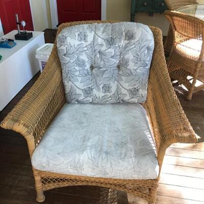 Brown Jordon weather resistant wicker lounge chair model 2370-6000 with cushion $195
34 X 24 X 34