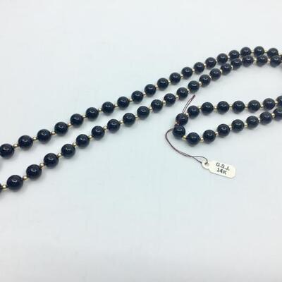 Lot 052-JT2: Onyx Bead Necklace 
