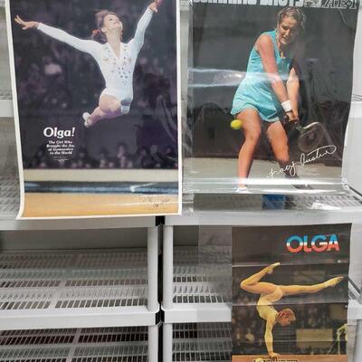 1105	

2 Olga Korbut And 1 Tracy Austin Poster
Measurements Range Approx 27.5x17-35