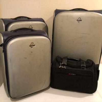 Atlantic three piece luggage and extra carry on. 