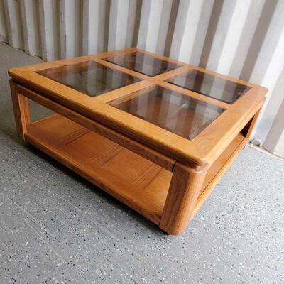 5600	

Coffee Table
Measures Approx: 38