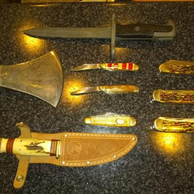 case Pocket knives & Marble Hunting knife. 