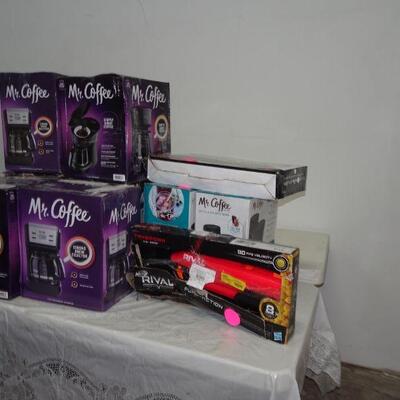 Mr. Coffee Pots (New Old Stock) 