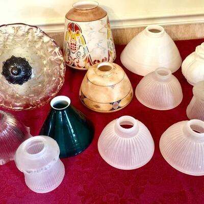Lot 029-DR: Vintage Light Globes & Fixture