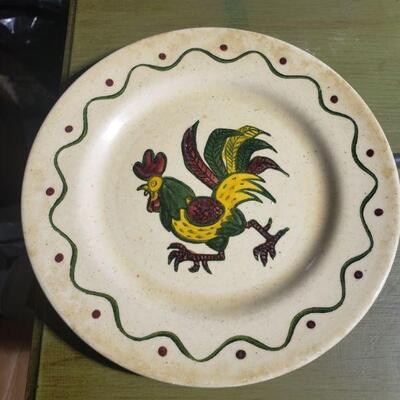 https://www.ebay.com/itm/114508948648	LAR1016A Poppytrail Metlox Rooster 9 inch Plate Dish Pickup Only		 Buy-IT-Now 	 $20.00 
