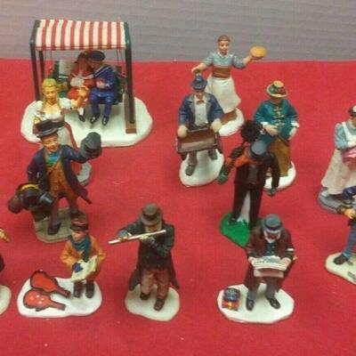 https://www.ebay.com/itm/114505792423	GN3015 LOT OF 10 USED VINTAGE LEMAX POLY-RESIN FIGURINES		Auction
