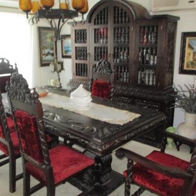 SPANISH STYLE DINING ROOM SUITE 