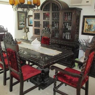 SPANISH STYLE DINING ROOM SUITE 