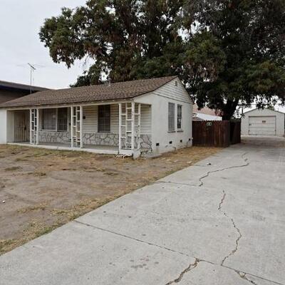 Lot 102: 3510 Linden Avenue Long Beach, CA 90807