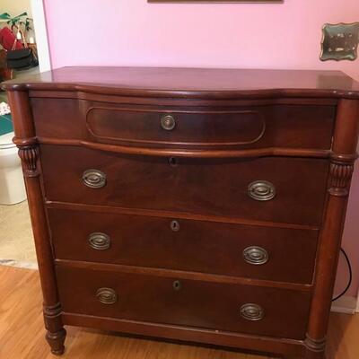Chest of drawers $275
41 X 19 X 42