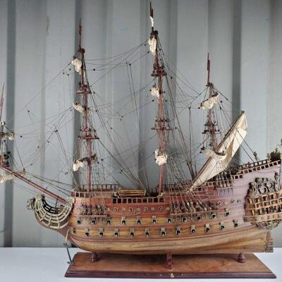 5032  â€¢ Model Ship By Ron Pippin