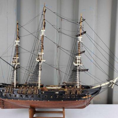 5100:  â€¢ Model Ship By Ron Pippin