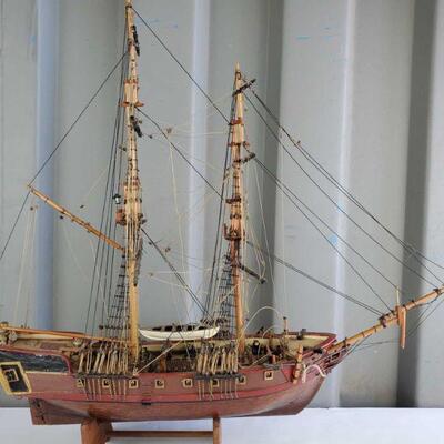 #5208 â€¢ Model Ship By Ron Pippin