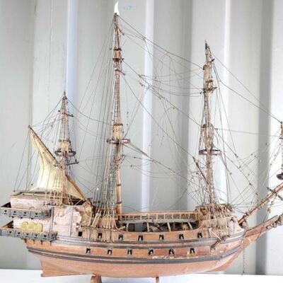 #5202 â€¢ Model Ship By Ron Pippin