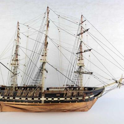 5012: Model Ship Measures approx  Ship by Ron Pippin