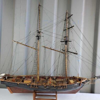 #5204 â€¢ Model Ship By Ron Pippin