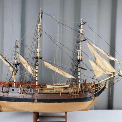 5102:  â€¢ Model Ship By Ron Pippin