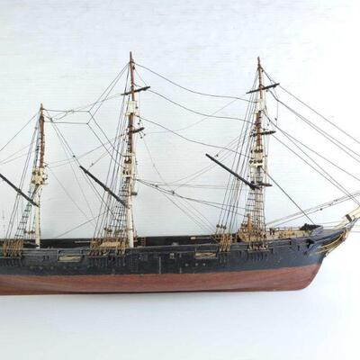 5004: Model Ship Measures approx 33x5x18  Ship by Ron Pippin