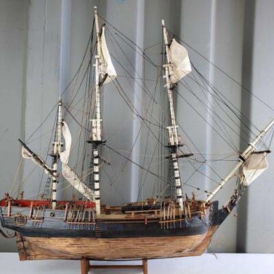 #5306 â€¢ Model Ship By Ron Pippin