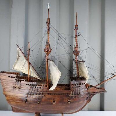 #5150 â€¢ Model Ship By Ron Pippin