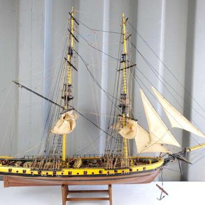 5312 â€¢ Model Ship By Ron Pippin